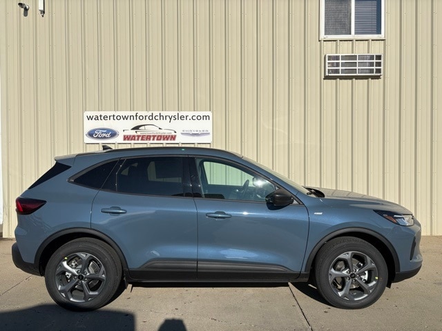 2026 Ford Escape ST-Line's photo