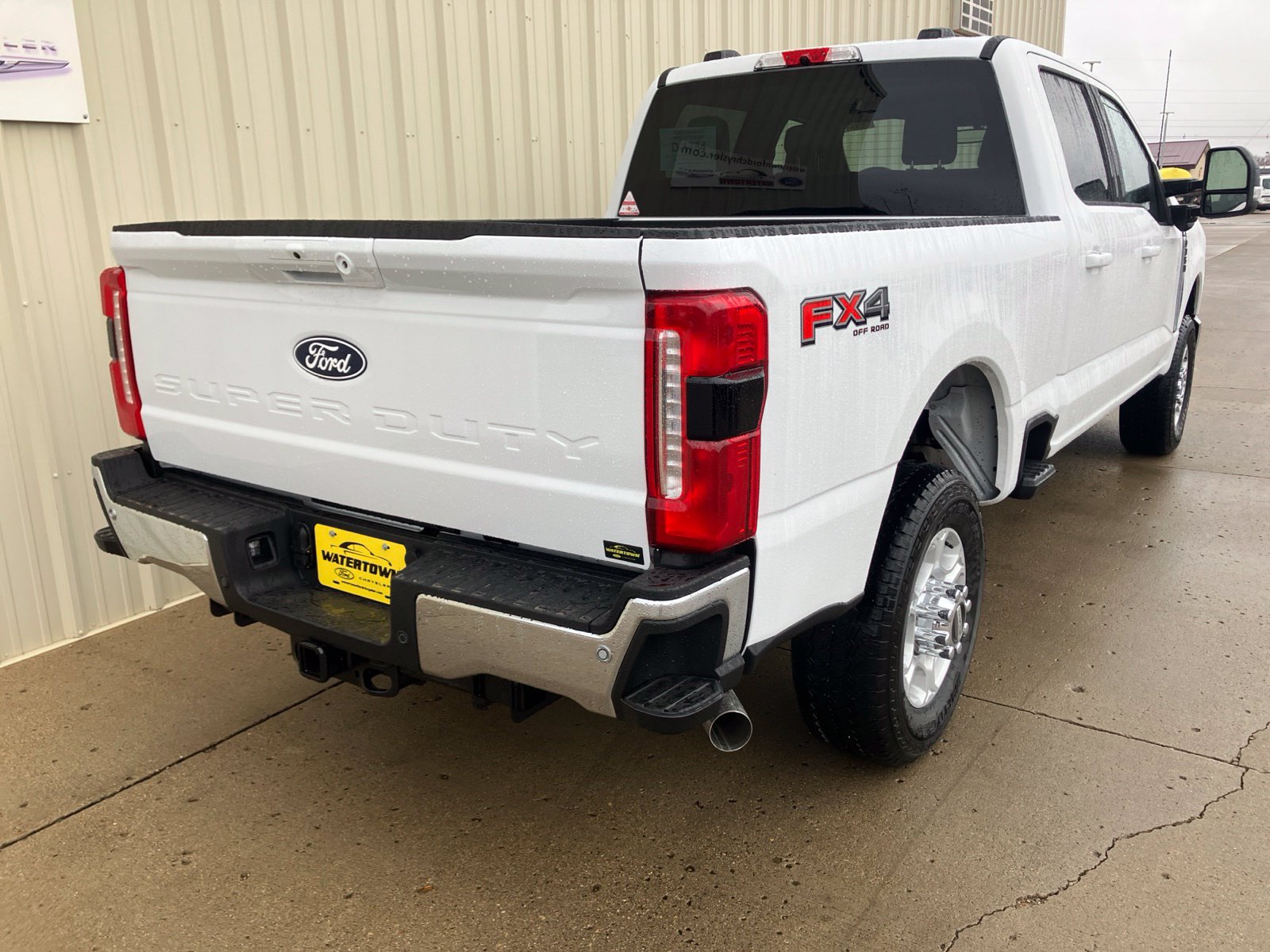 New 2027 Ford Super Duty F-350® XLT TRUCK