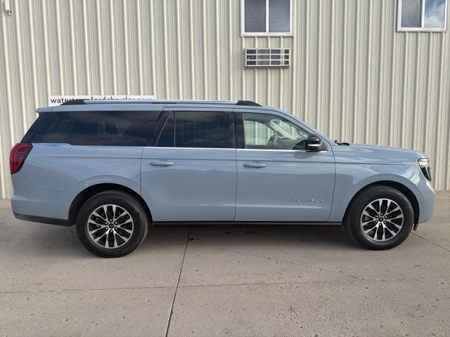2025 Ford Expedition Platinum MAX 4x4's photo