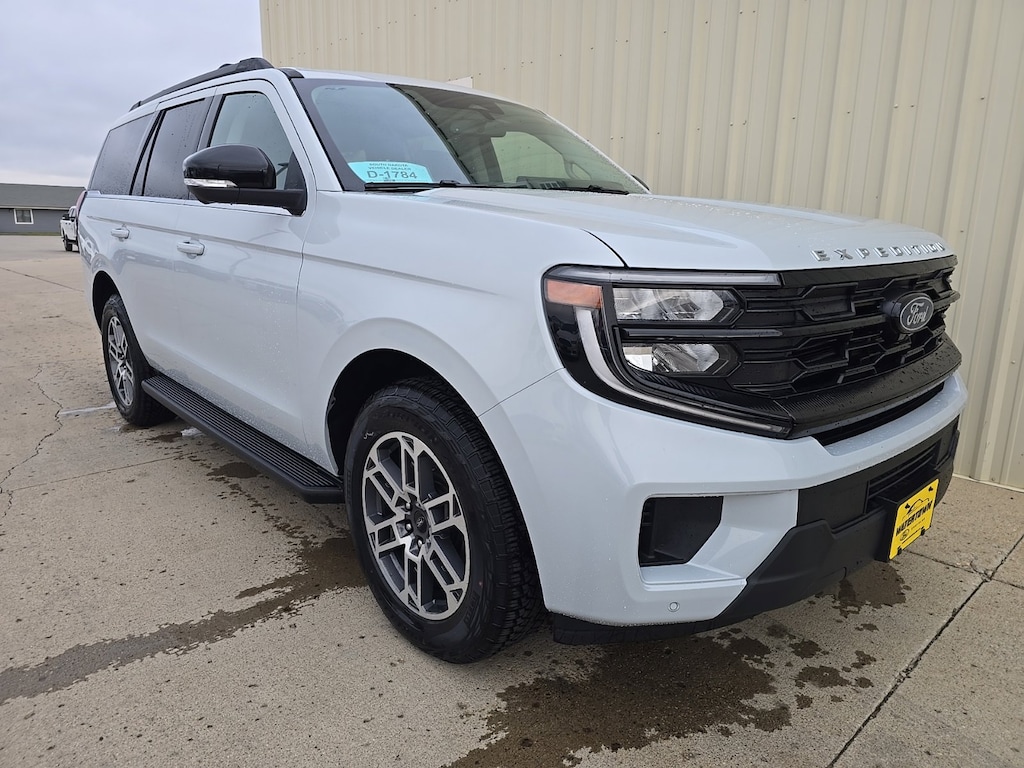 New 2026 Ford Expedition