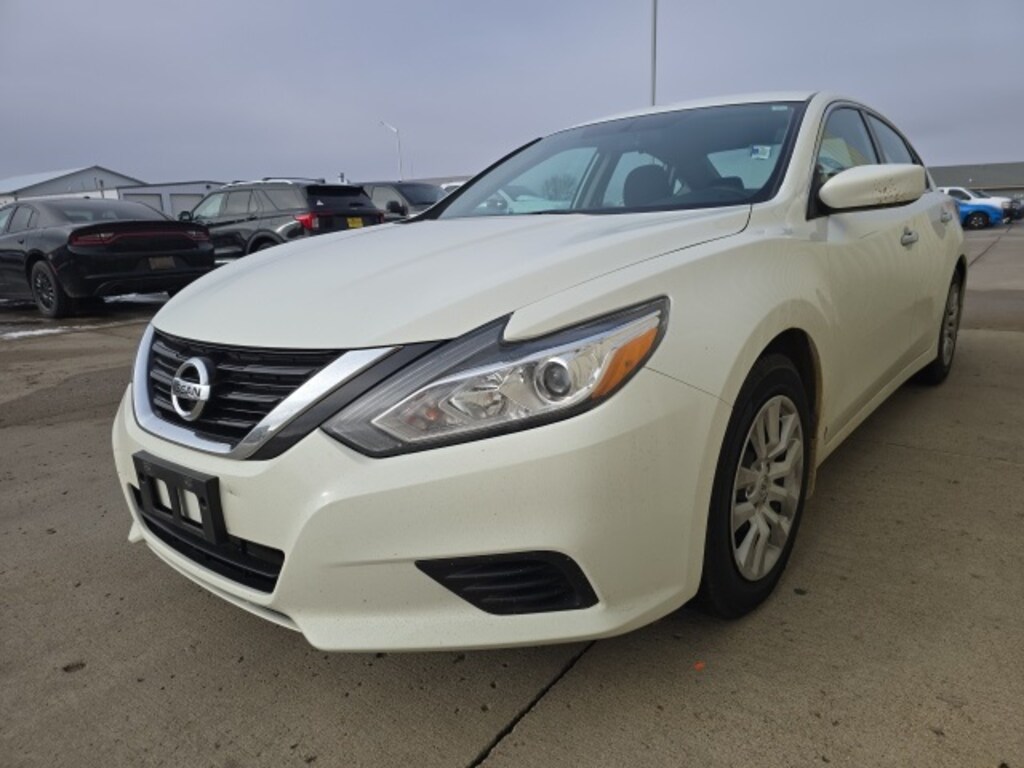 Used 2018 Nissan Altima 2.5 S Sedan