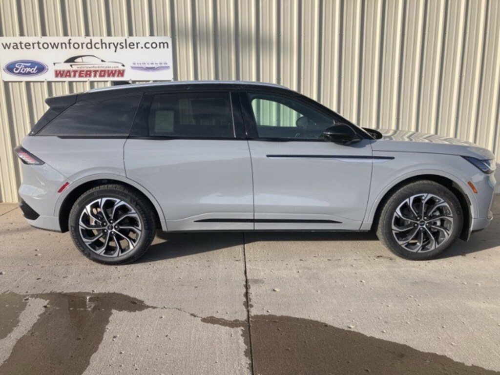 New 2026 Lincoln Nautilus Reserve SUV