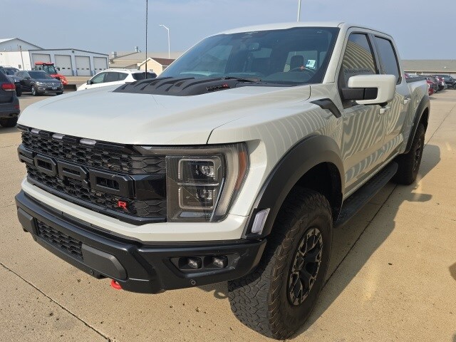 2023 Ford F-150 Raptor - Photo 4
