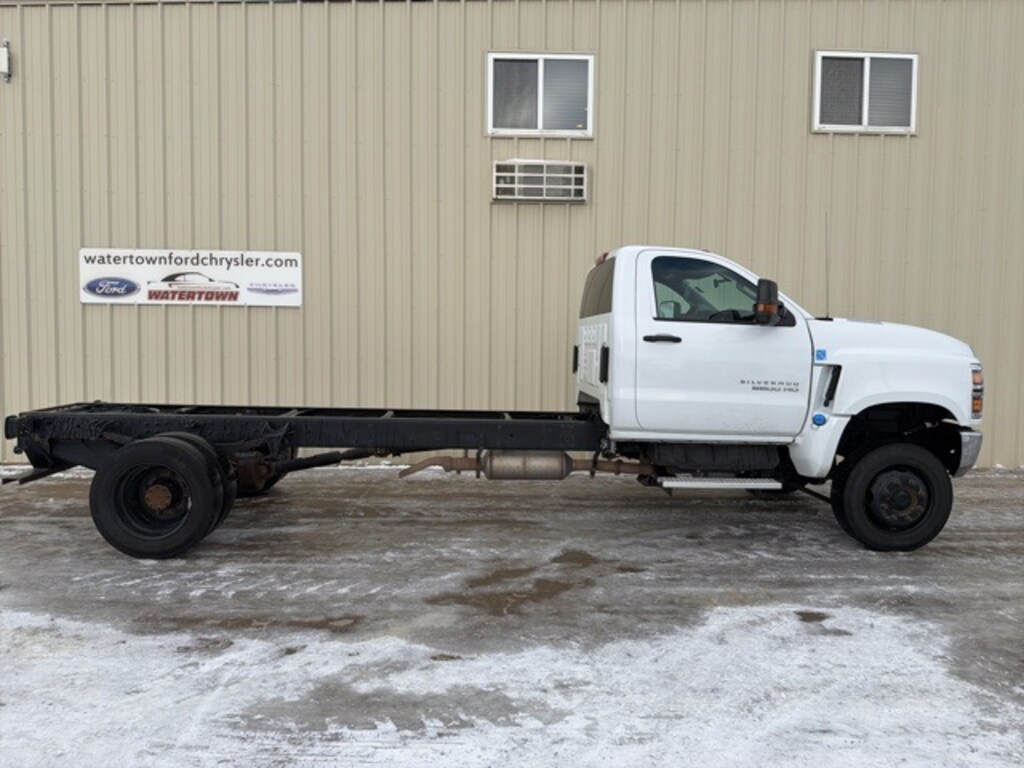 Used 2023 Chevrolet Silverado 6500HD Truck