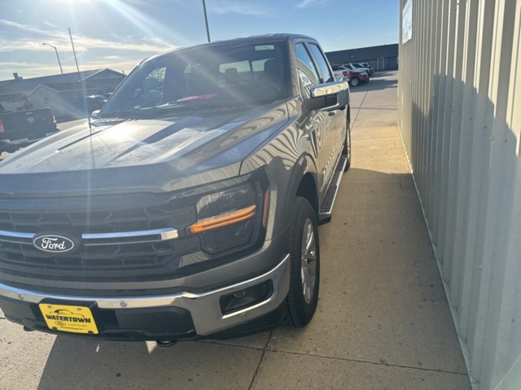 New 2025 Ford F-150 XLT TRUCK