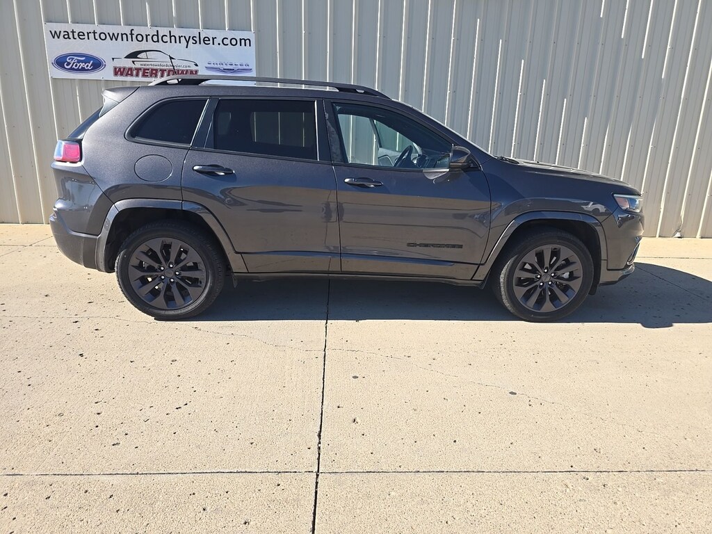 Used 2020 Jeep Cherokee Limited SUV