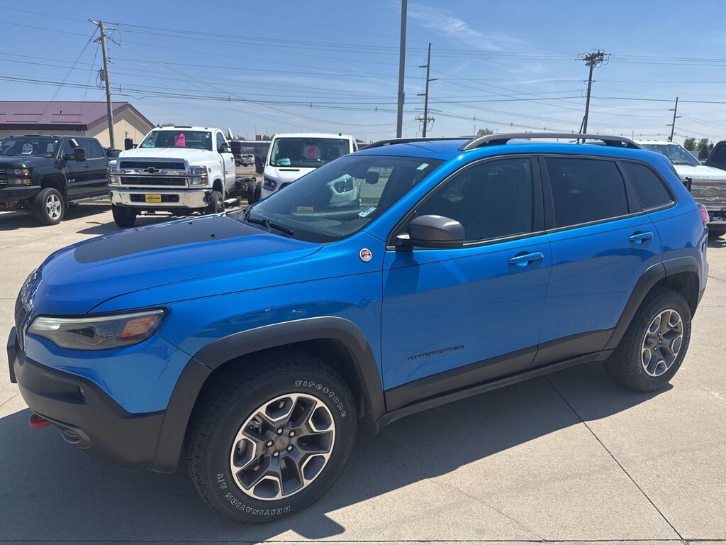 Used 2021 Jeep Cherokee Trailhawk SUV