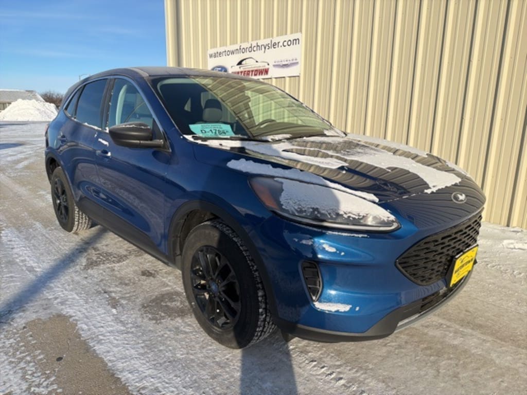 Used 2022 Ford Escape SE SUV