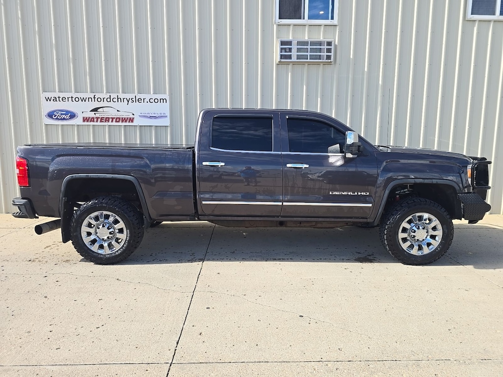 Used 2015 GMC Sierra 2500HD Denali Truck