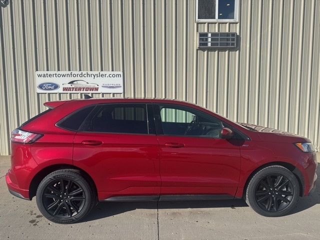 2023 Ford Edge ST-Line