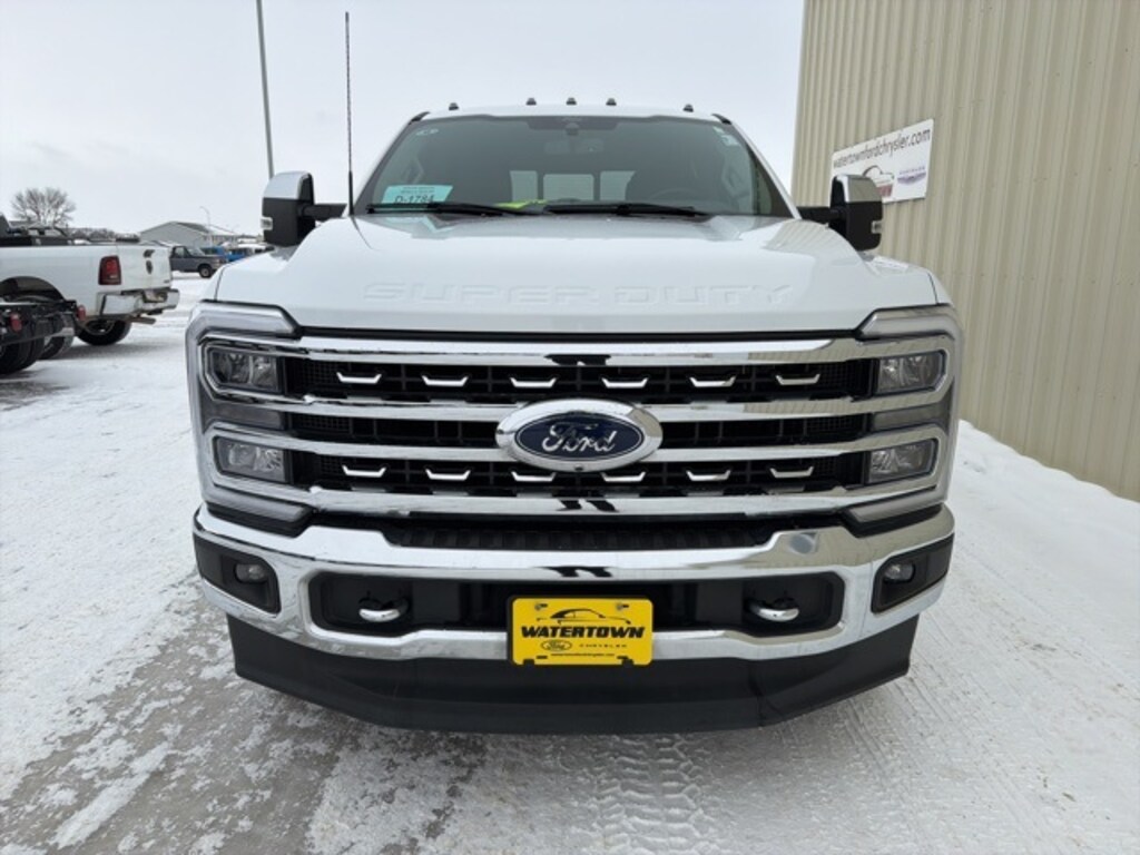 Used 2024 Ford F-350SD Lariat Truck