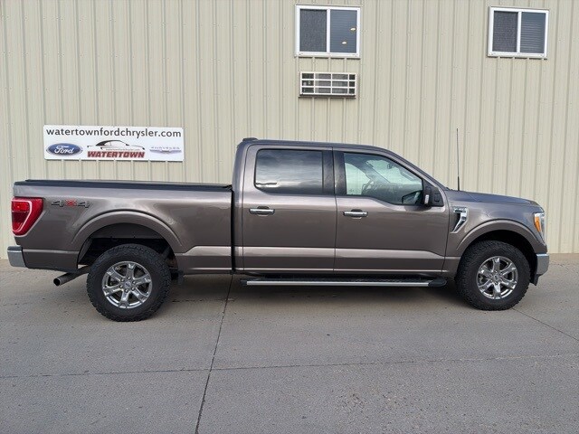 2022 Ford F-150 XLT's photo