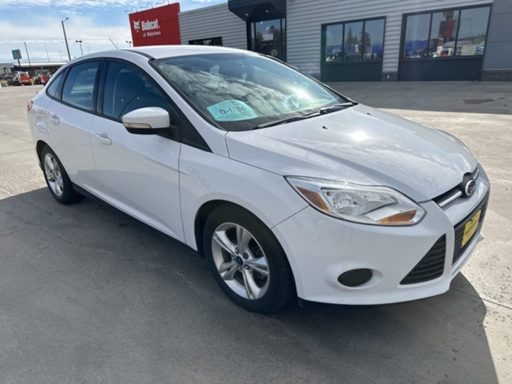 Used 2014 Ford Focus SE Sedan