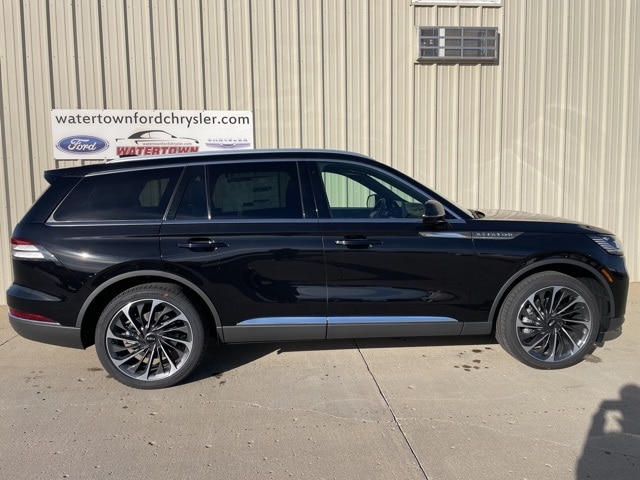 2026 Lincoln Aviator Reserve's photo