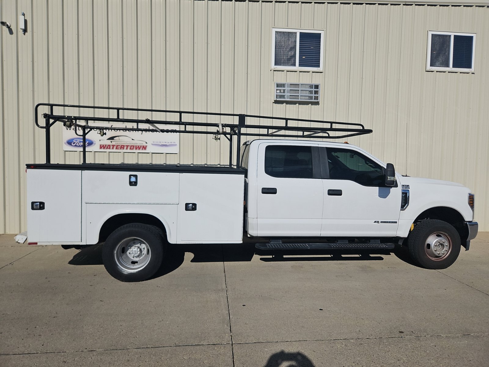 Ford F-350SD