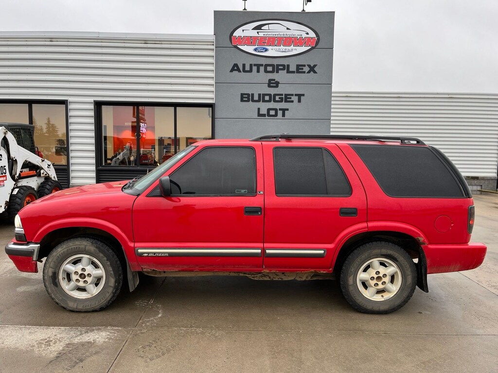 Used 2000 Chevrolet Blazer LS SUV