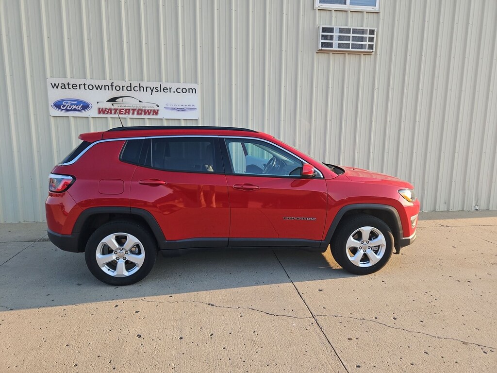 Used 2021 Jeep Compass Latitude SUV