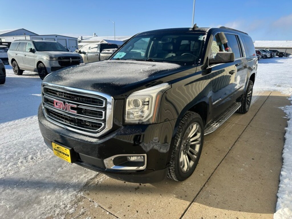 Used 2017 GMC Yukon XL SLT SUV