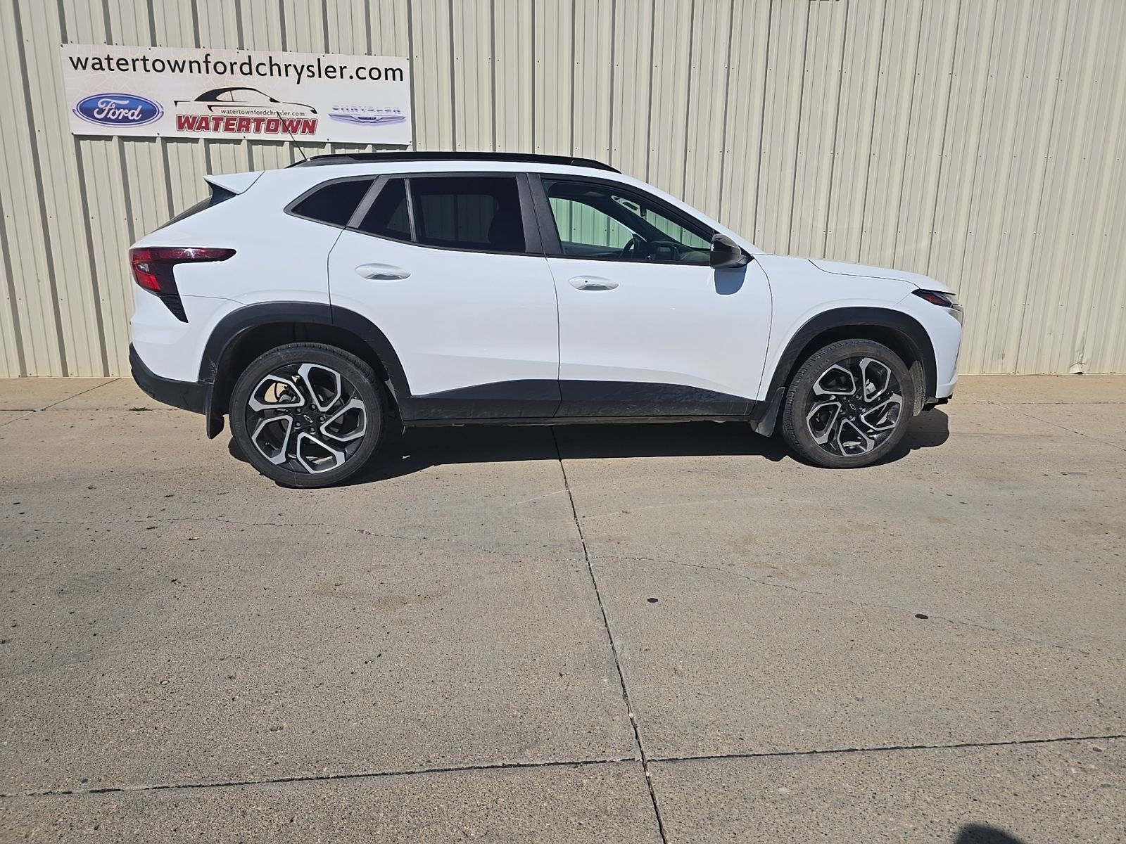 Used 2024 Chevrolet Trax 2RS SUV