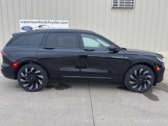 2026 Lincoln Nautilus Reserve's photo