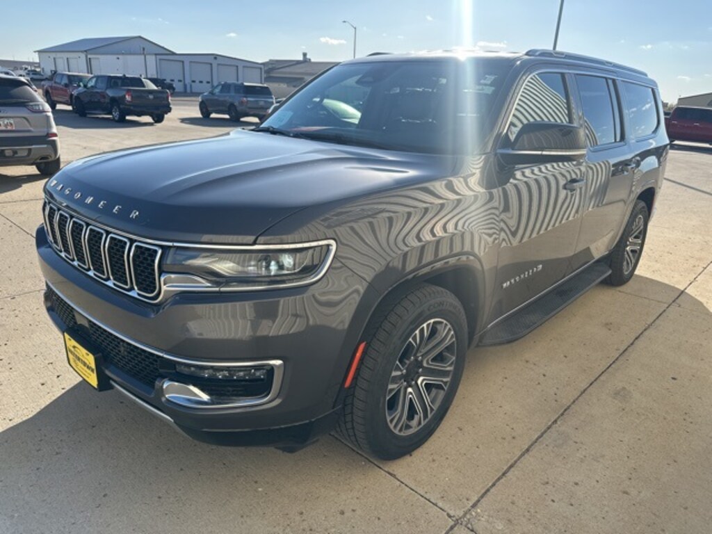 Used 2023 Jeep Wagoneer L Series II SUV