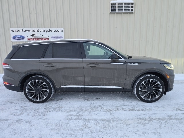 2026 Lincoln Aviator Reserve's photo