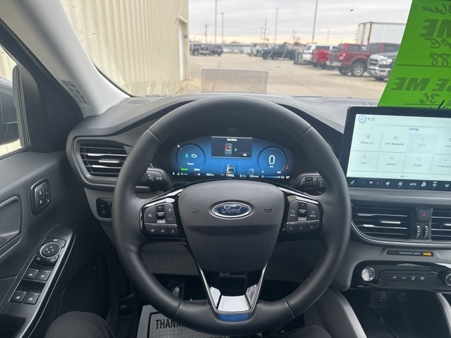2025 Ford Escape Plug-in hybrid PHEV - Photo 11