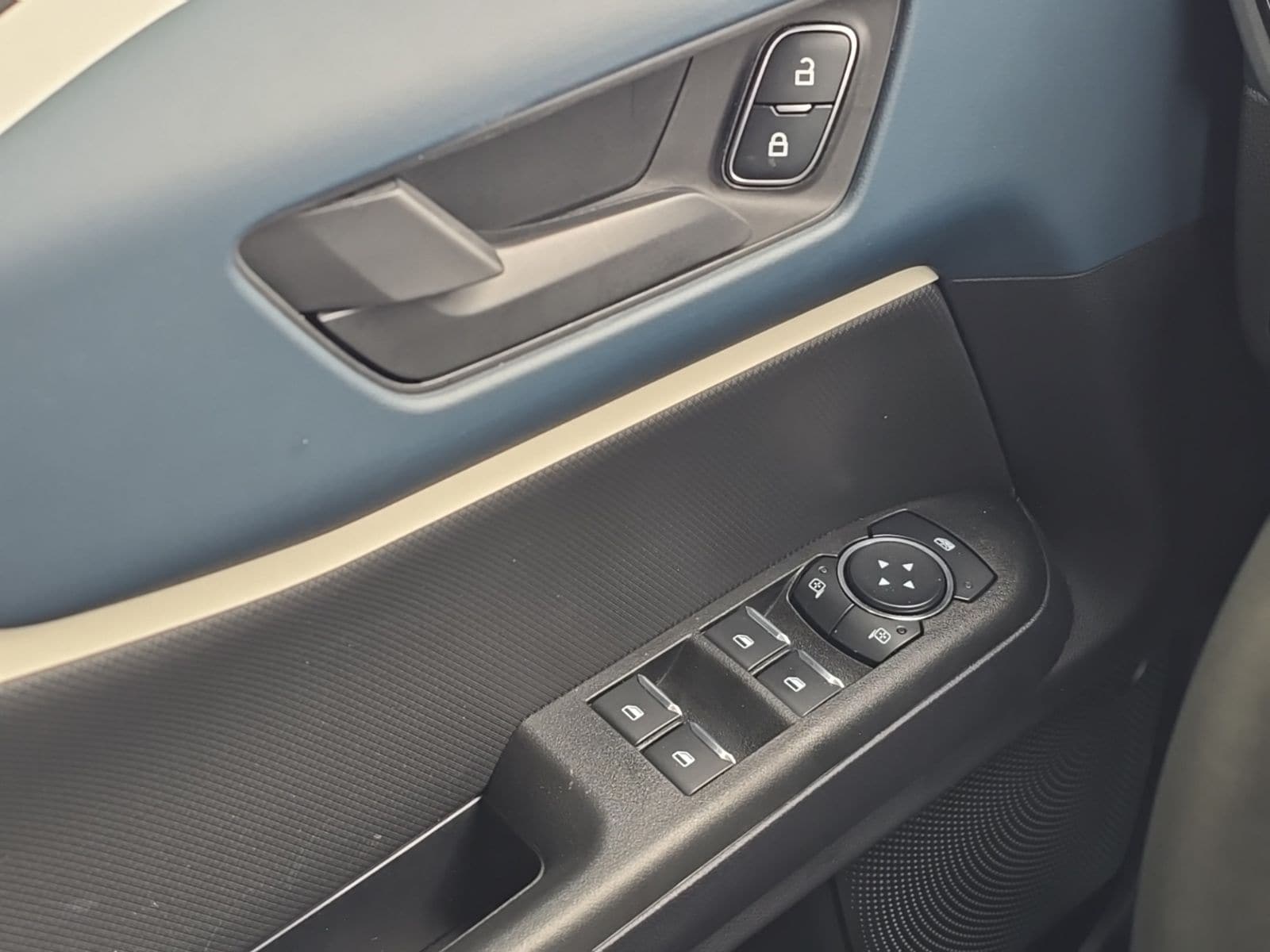 2025 Ford Bronco Sport Heritage - Photo 15