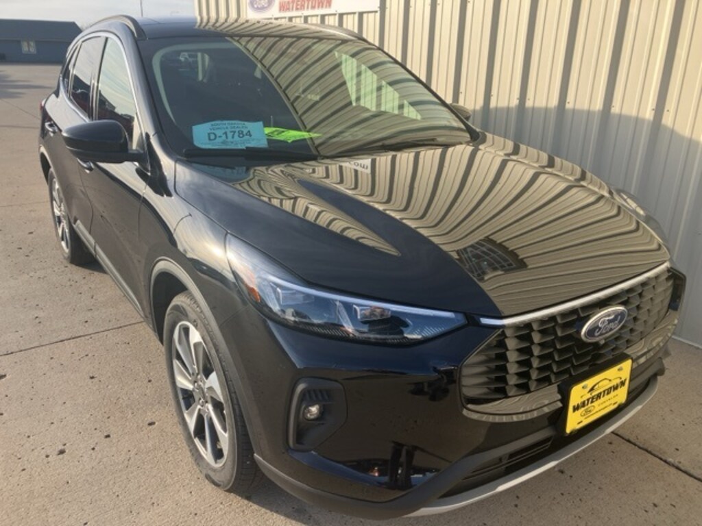 Used 2025 Ford Escape Hybrid Platinum SUV