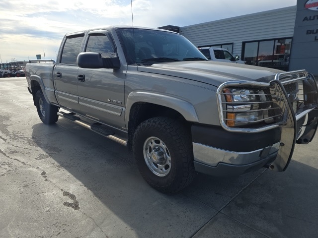 Used 2003 Chevrolet Silverado 2500HD LS with VIN 1GCHK23U43F215762 for sale in Watertown, SD