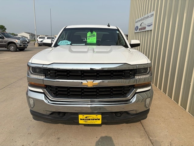 Used 2016 Chevrolet Silverado 1500 LT with VIN 3GCUKREC1GG104618 for sale in Watertown, SD
