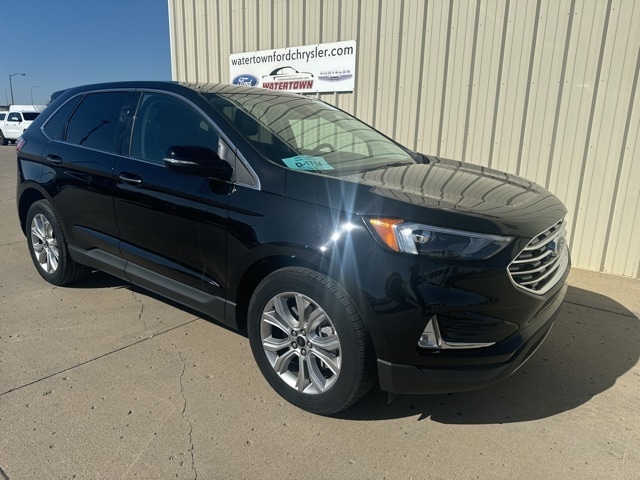 Used 2024 Ford Edge Titanium with VIN 2FMPK4K96RBA54017 for sale in Watertown, SD