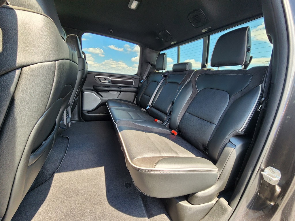 2026 RAM 1500 Laramie - Photo 16