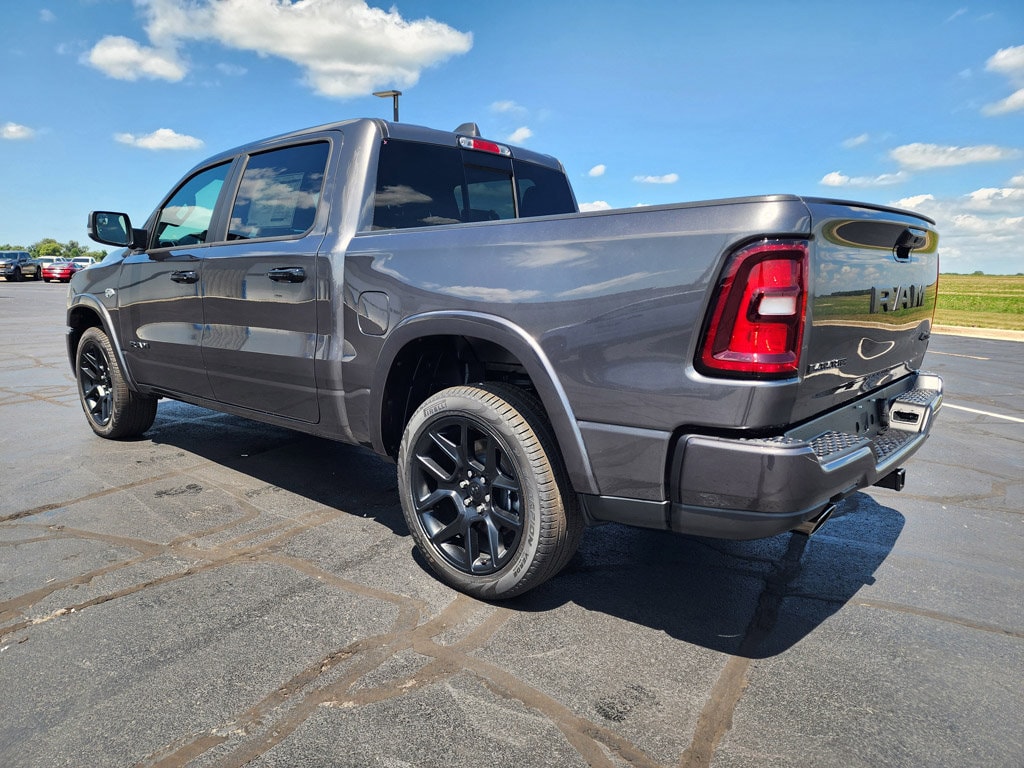 2026 RAM 1500 Laramie - Photo 8