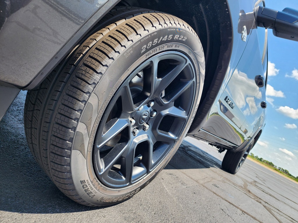 2026 RAM 1500 Laramie - Photo 10