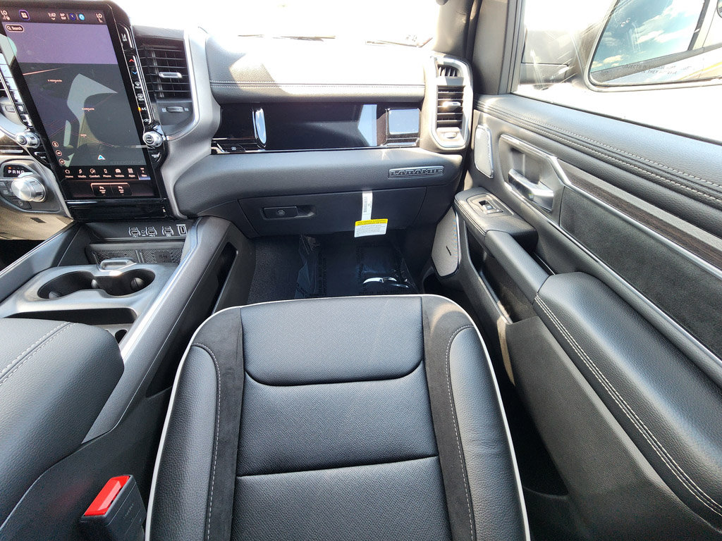 2026 RAM 1500 Laramie - Photo 27