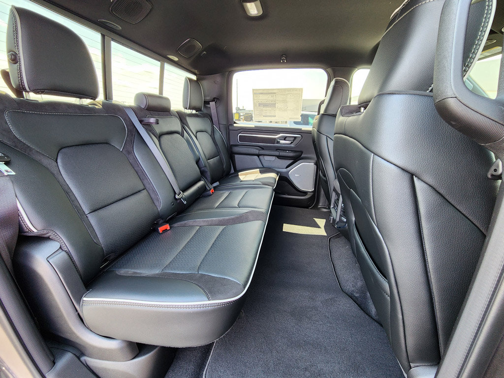 2026 RAM 1500 Laramie - Photo 19