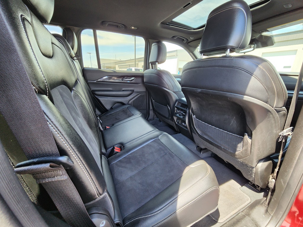 2023 Jeep Grand Cherokee Altitude - Photo 18