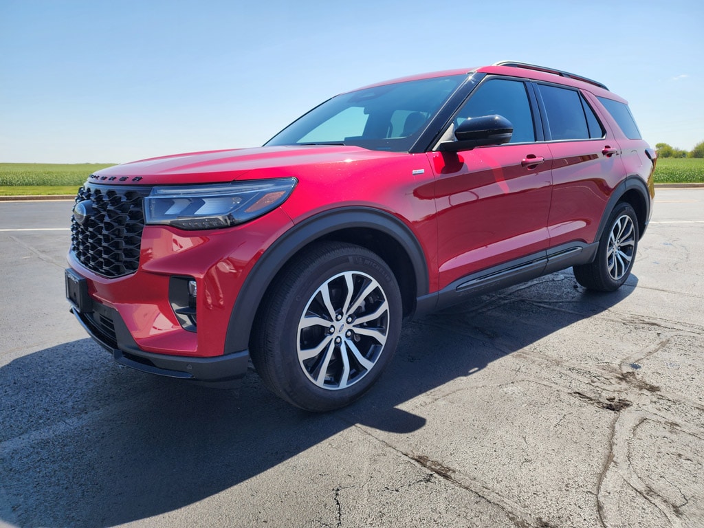 Used 2025 Ford Explorer ST-Line Sport Utility