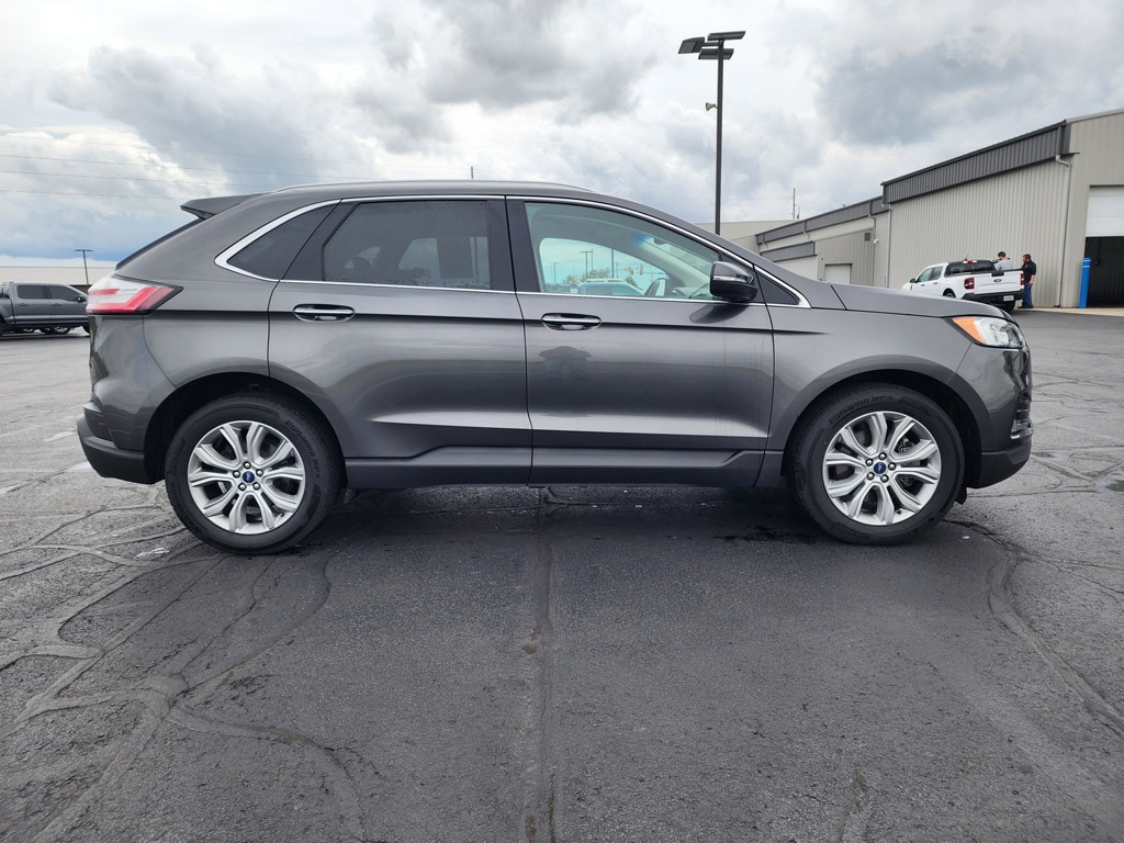 Used 2019 Ford Edge Titanium Sport Utility