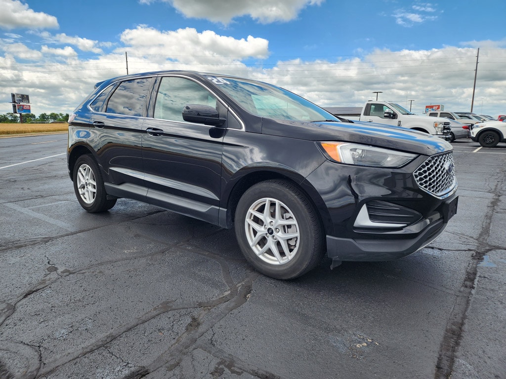 Used 2024 Ford Edge SEL Sport Utility