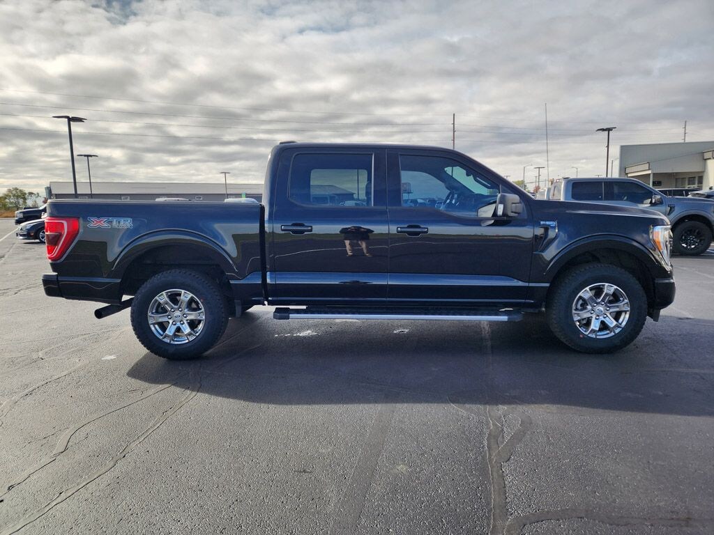 Used 2021 Ford F-150 XLT Crew Cab