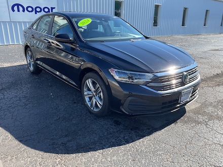 2024 Volkswagen Jetta SE SE Auto