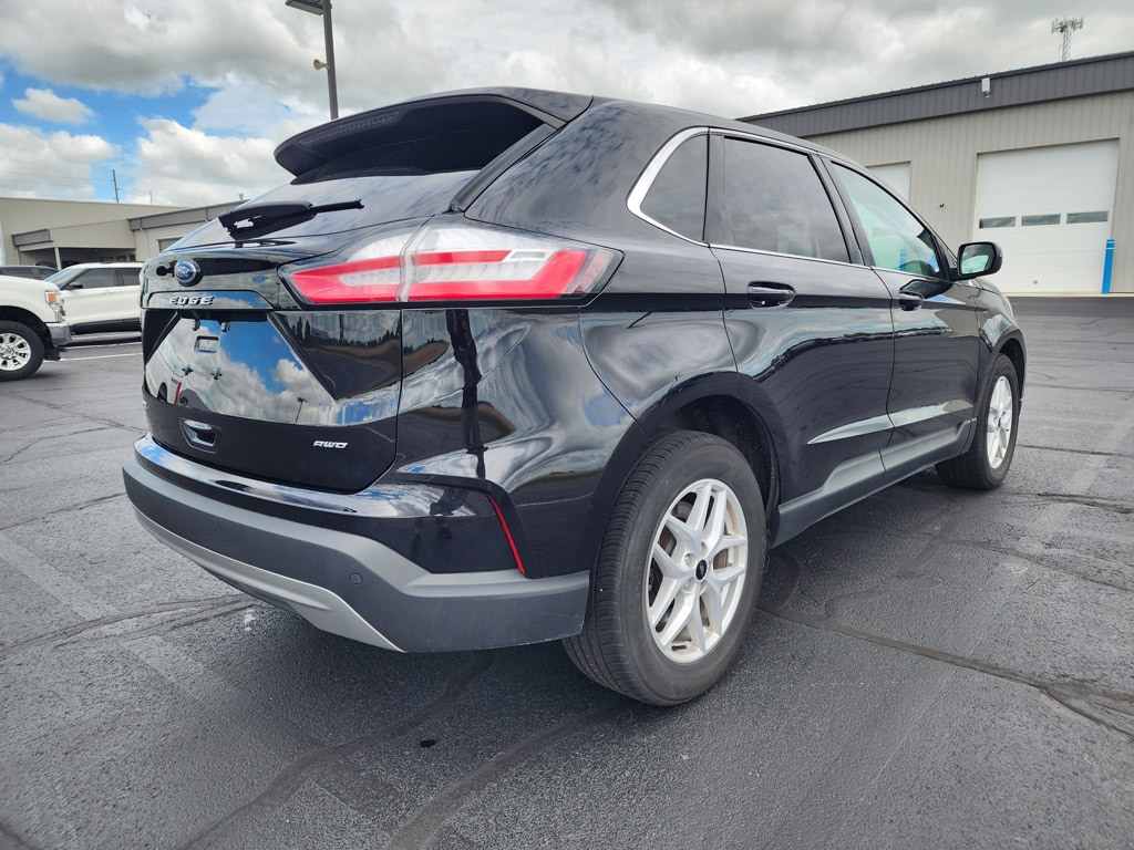 Used 2024 Ford Edge SEL Sport Utility