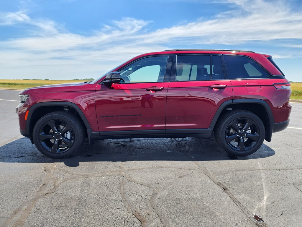 2023 Jeep Grand Cherokee Altitude - Photo 8