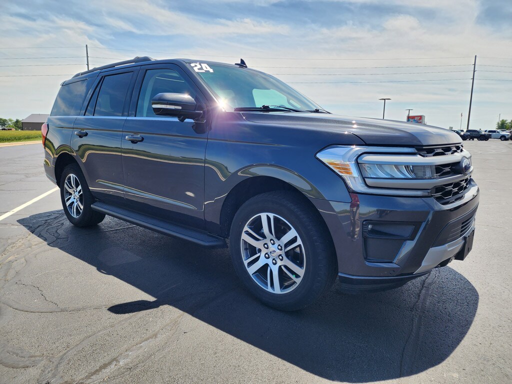 Used 2024 Ford Expedition XLT Sport Utility