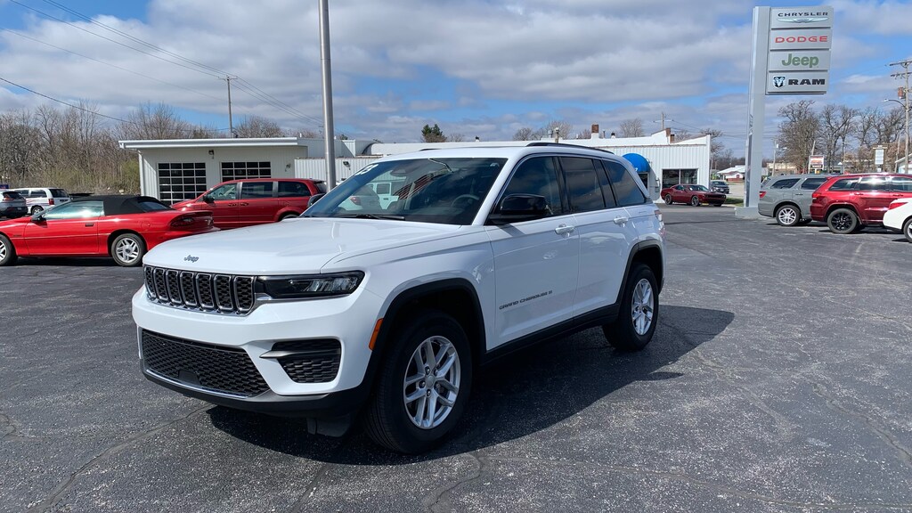 Used 2023 Jeep Grand Cherokee Laredo For Sale Watseka IL