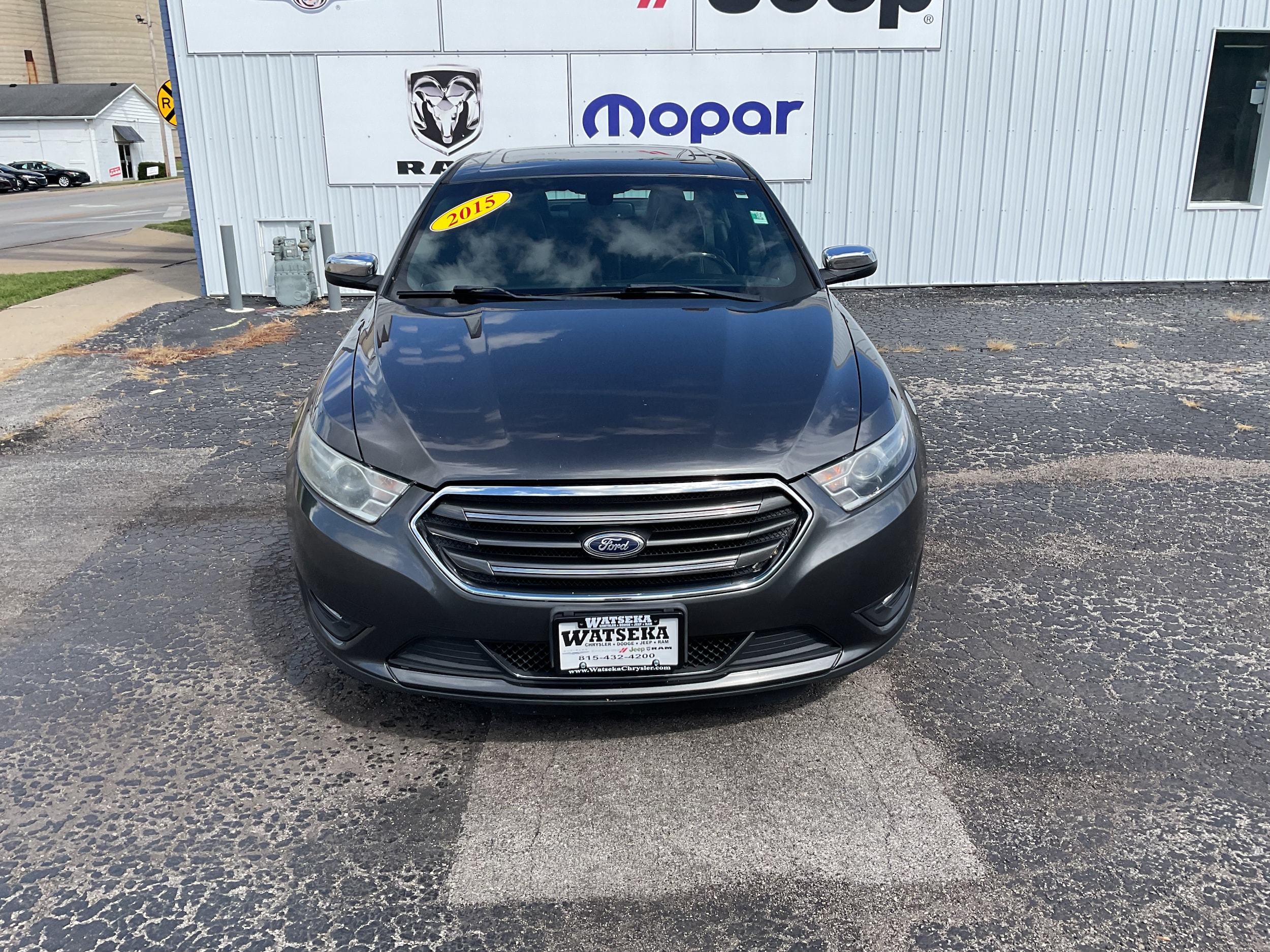 2015 Ford Taurus Limited