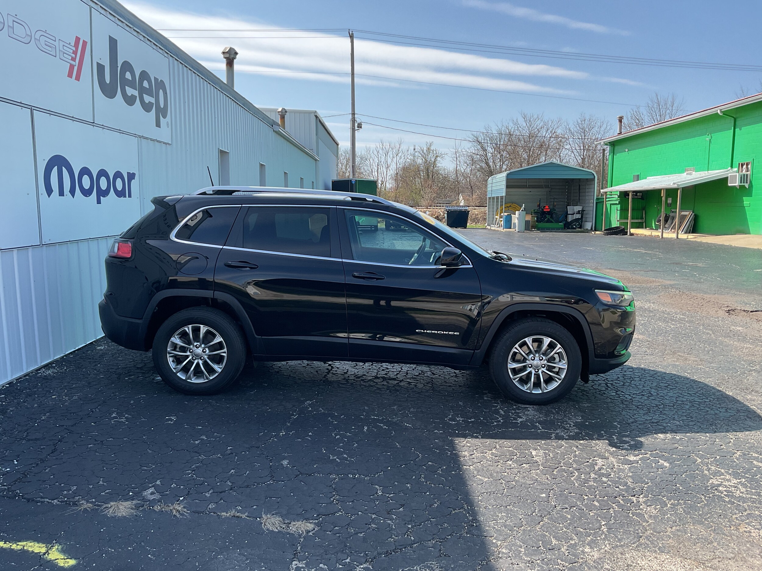 2021 Jeep Cherokee Latitude Lux photo 4
