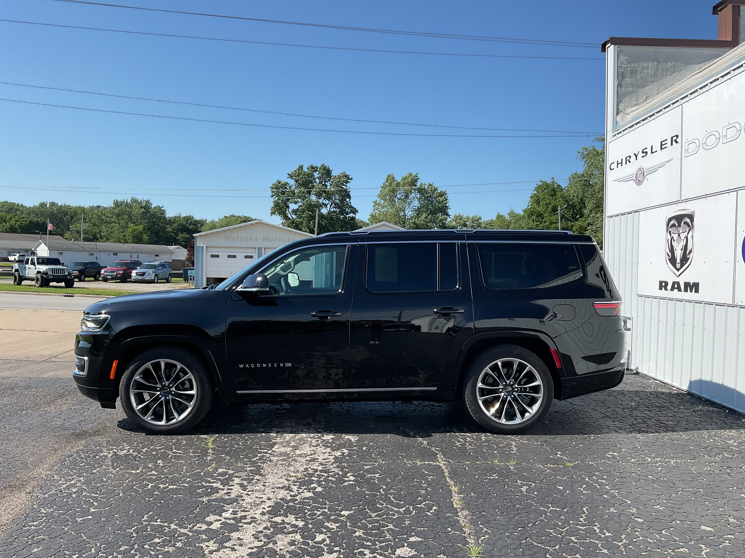 2024 Jeep Wagoneer Series III photo 4